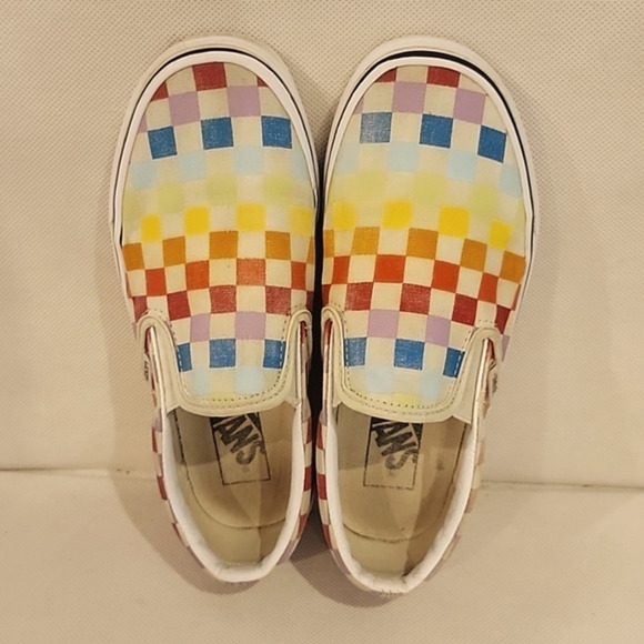 VANS MULTICOLORED SLIP ON SKATEBOARD SHOES (MEN 5.5 &‎ WOMEN 7) - Picture 1 of 7